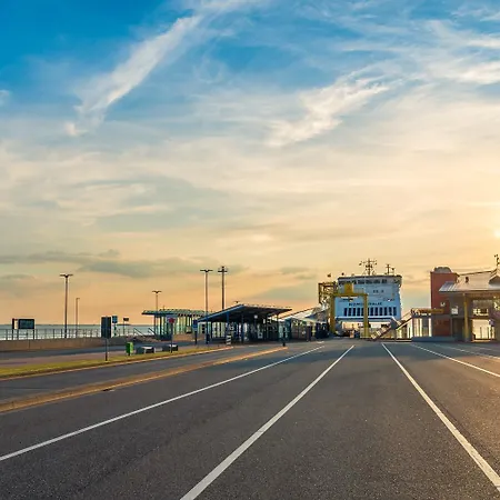 Haus Benninghusumer Deichweg, Eingezäunt, Hunde Willkommen, Kamin, Ruhig Gelegen, Wlan *
