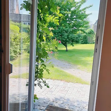 Haus Benninghusumer Deichweg, Eingezäunt, Hunde Willkommen, Kamin, Ruhig Gelegen, Wlan *