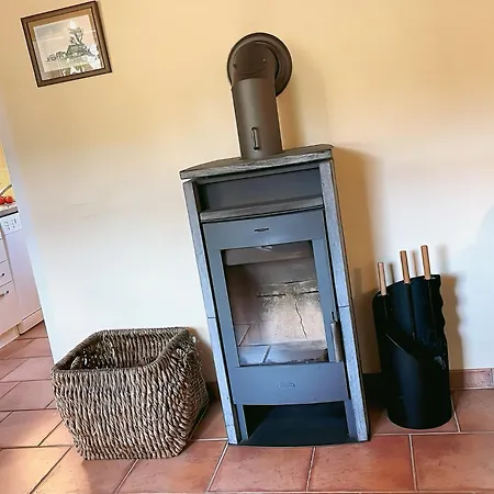 Haus Benninghusumer Deichweg, Eingezäunt, Hunde Willkommen, Kamin, Ruhig Gelegen, Wlan Ferienhaus