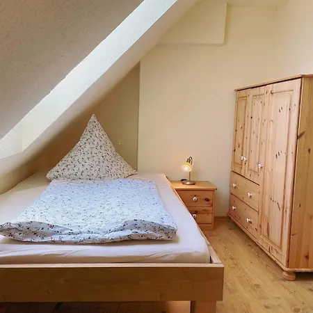 Haus Benninghusumer Deichweg, Eingezäunt, Hunde Willkommen, Kamin, Ruhig Gelegen, Wlan Emmelsbüll-Horsbüll